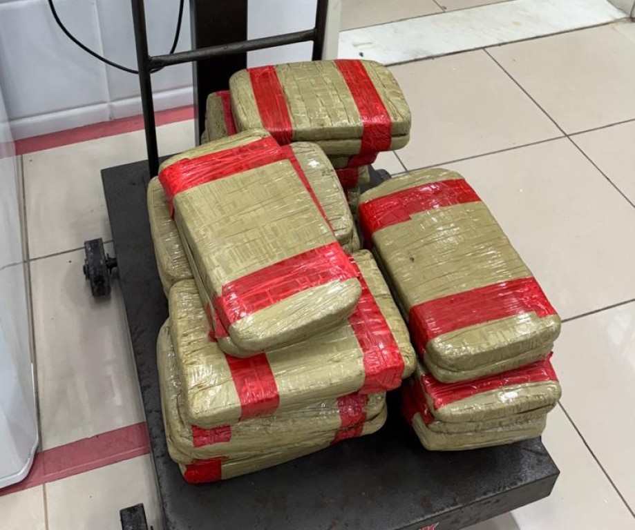 PF apreende 32 kg de droga no Aeroporto de Fortaleza/CE