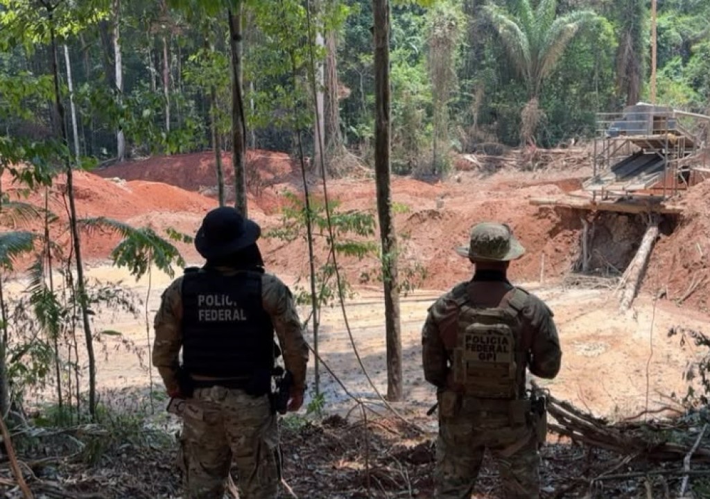 Operação fecha pontos de garimpo ilegal na Terra Indígena Munduruku/PA